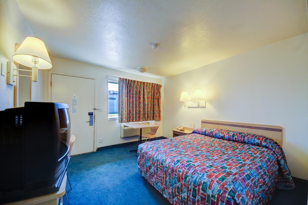 Americas Best Value Inn Stillwater Esterno foto