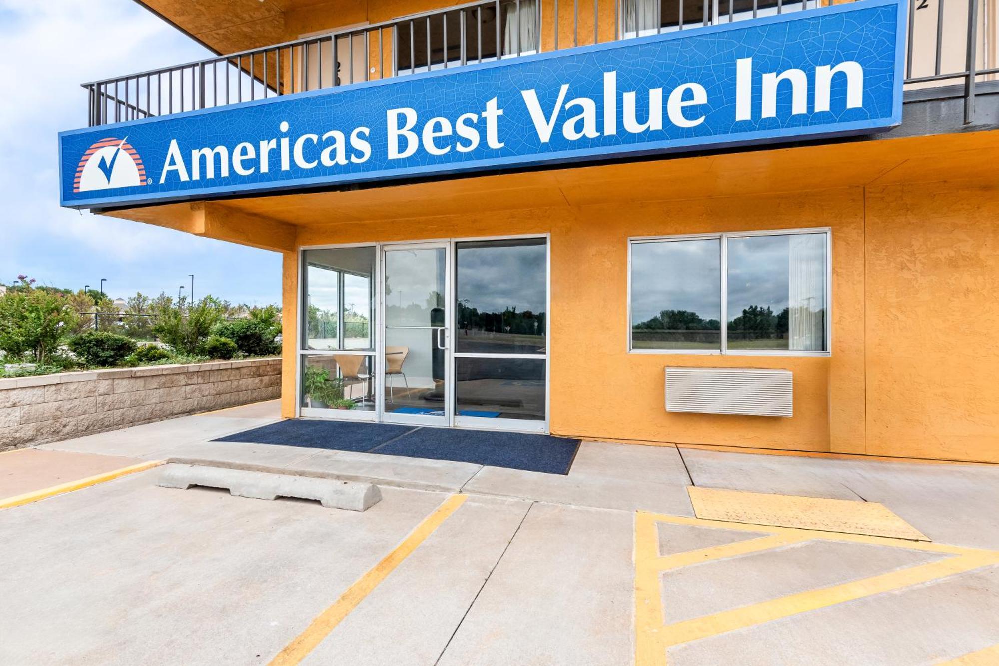 Americas Best Value Inn Stillwater Esterno foto