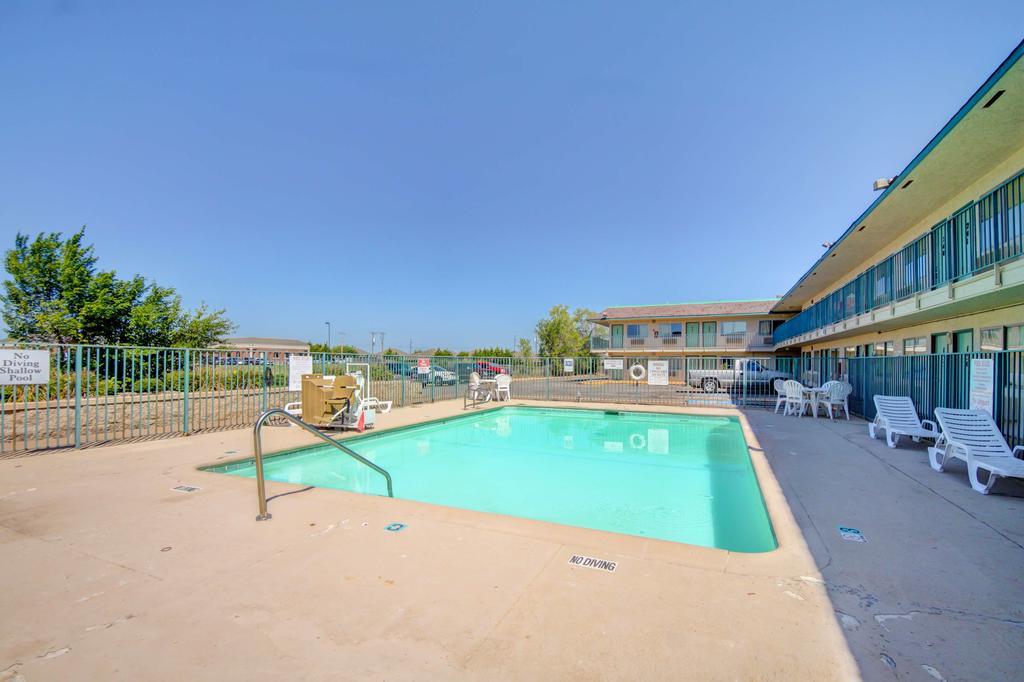Americas Best Value Inn Stillwater Esterno foto