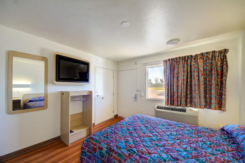 Americas Best Value Inn Stillwater Esterno foto