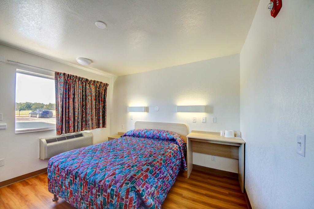 Americas Best Value Inn Stillwater Esterno foto