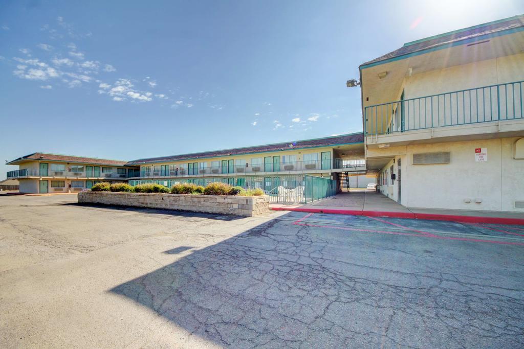 Americas Best Value Inn Stillwater Esterno foto